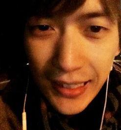 周佑凌资料,探索科技与创新的璀璨人生